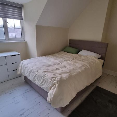 Whetstone High Apartment Ngoại thất bức ảnh