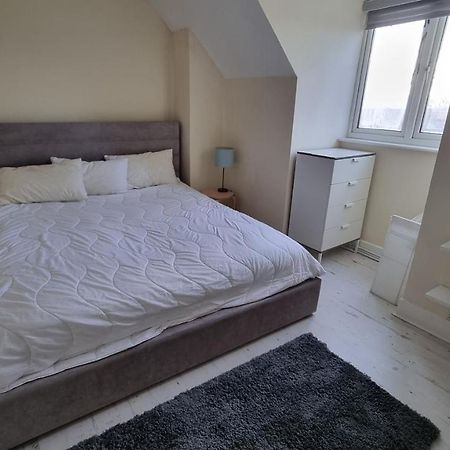 Whetstone High Apartment Ngoại thất bức ảnh