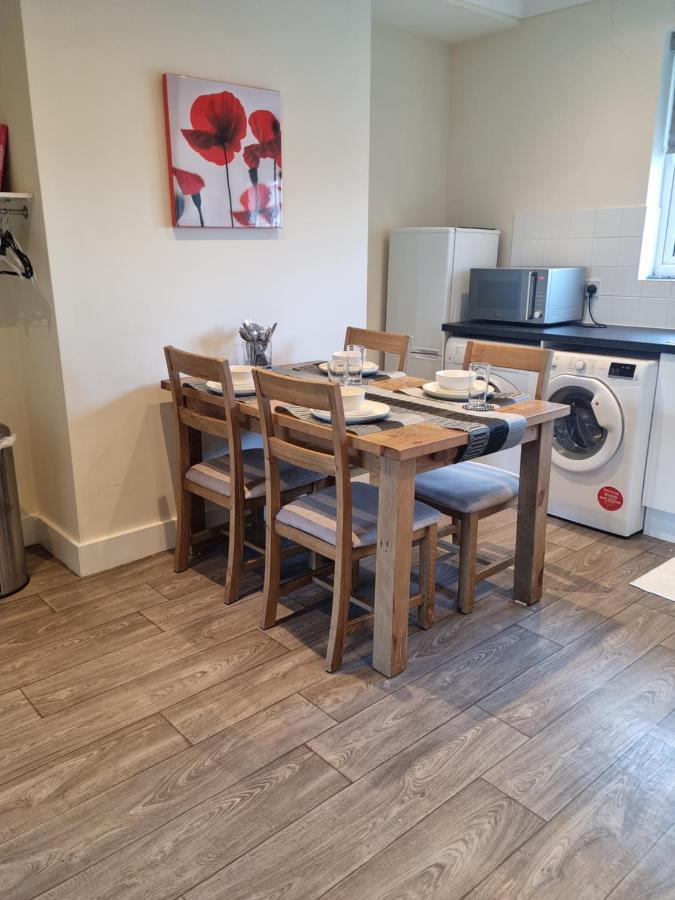 Whetstone High Apartment Ngoại thất bức ảnh