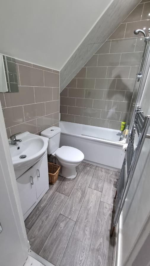 Whetstone High Apartment Ngoại thất bức ảnh
